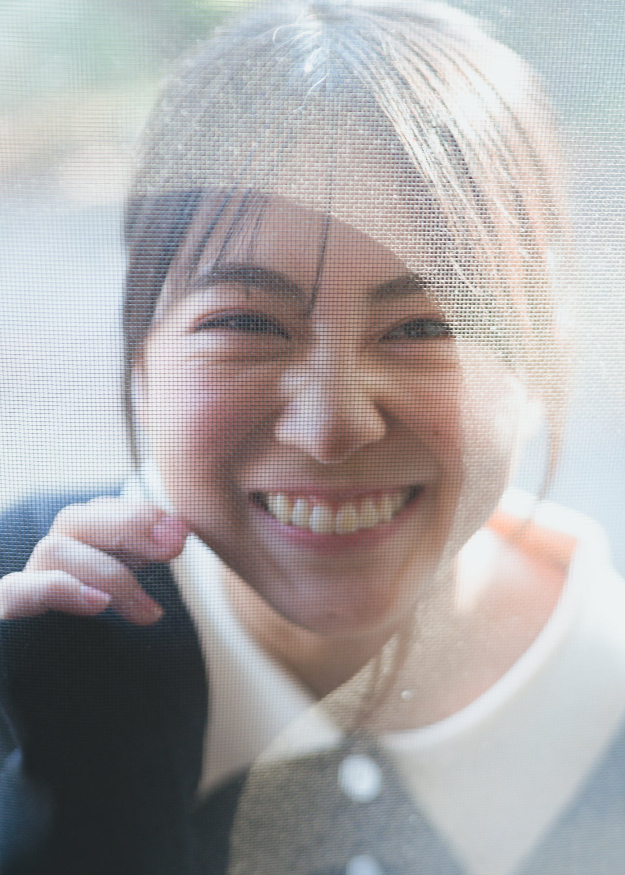 tonari - 福井梨莉華 写真作品11-13（音声メッセージ＋お名前入り直筆サイン付き）