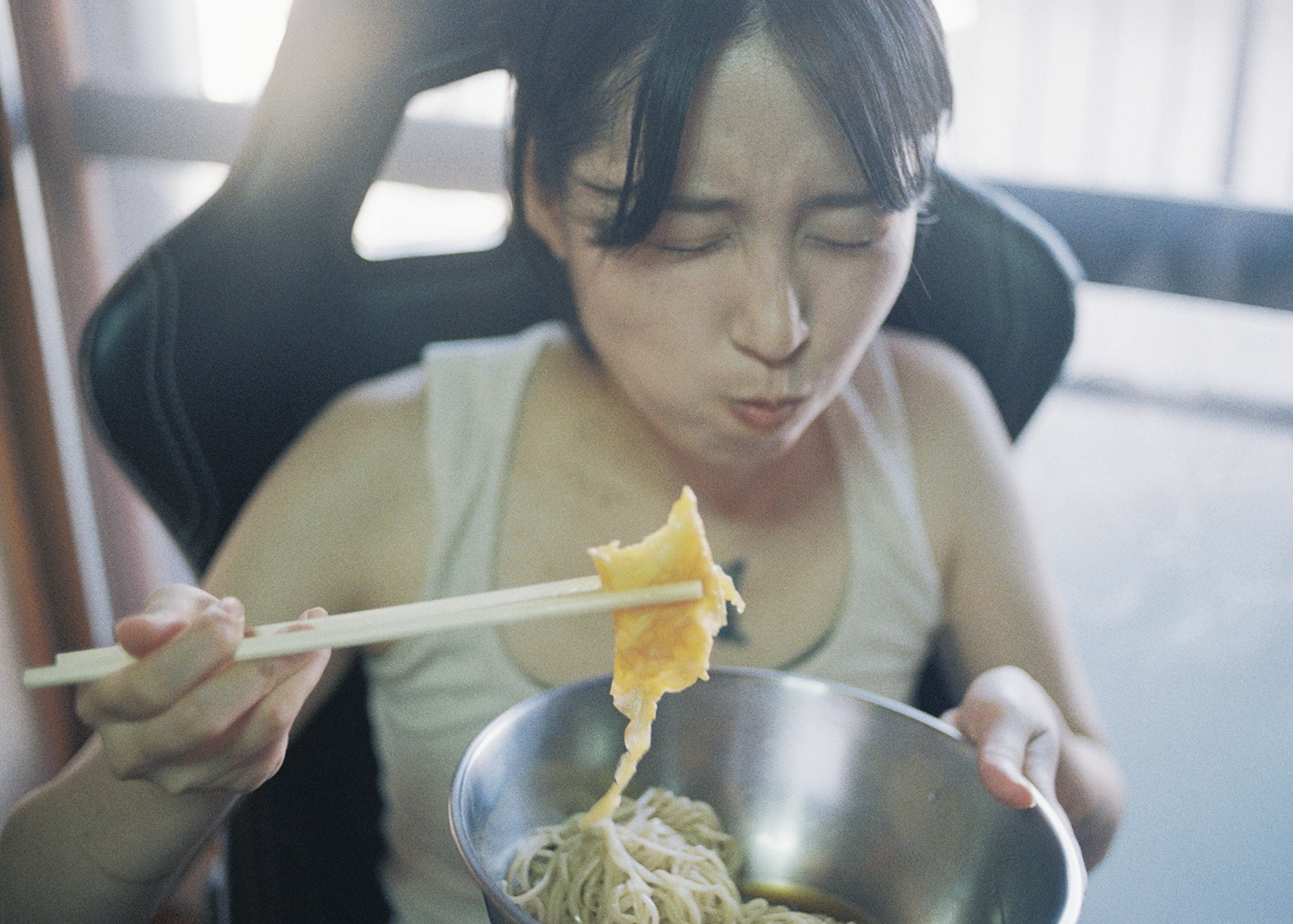 岡奈なな子 直筆サイン入り展示作品26（A5・マット）