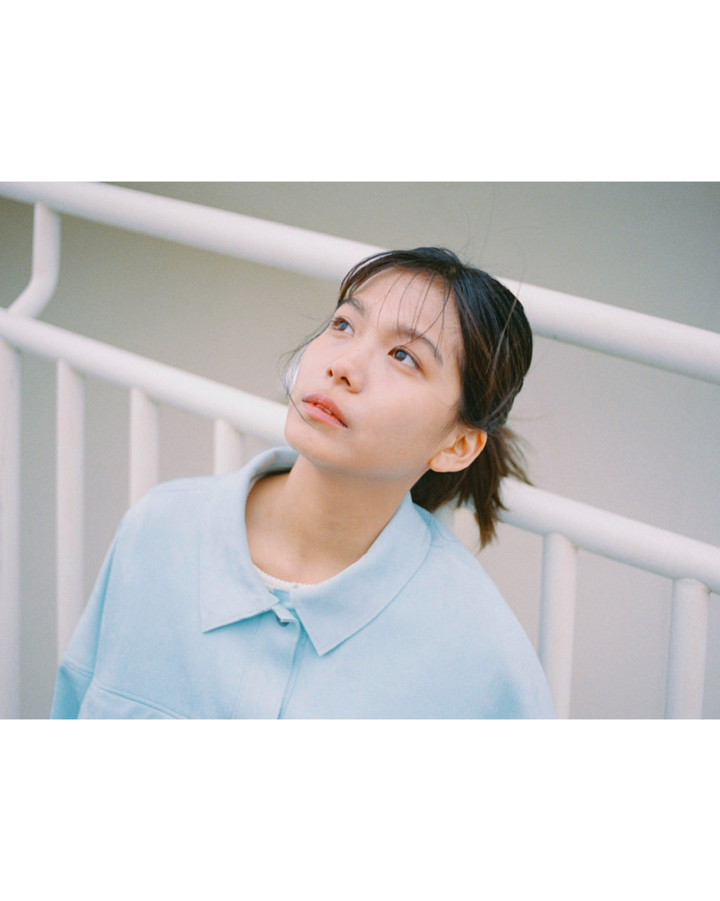 フォトブック「yawn 朝日ななみ」（※サイン入り特典は11/30 23:59まで）