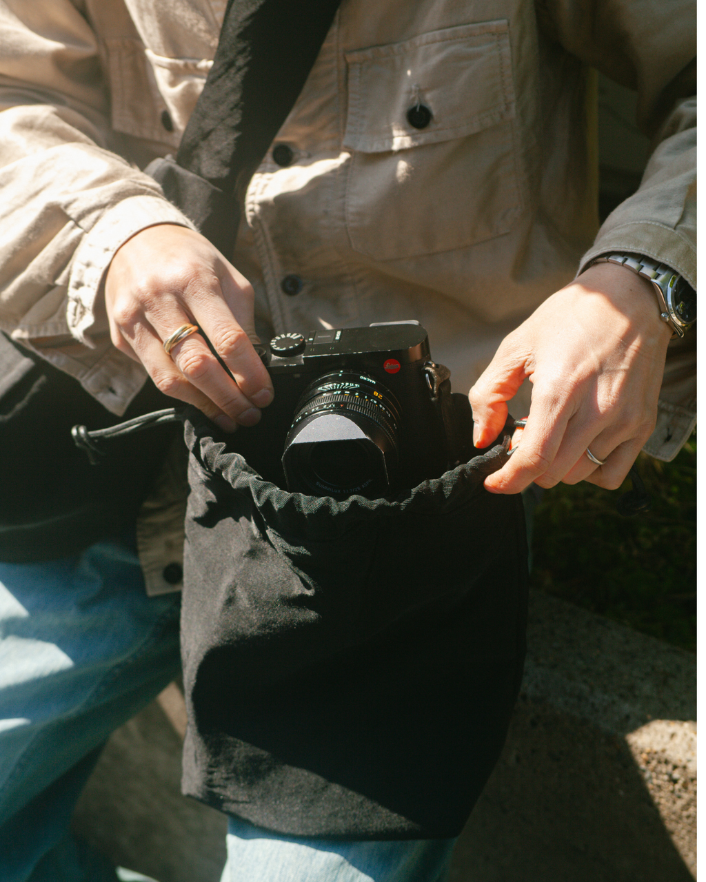 【7月お届け予定】カメラも持ち運べるデイリーバッグ by 安井達郎 × ENCOUNTER MAGAZINE