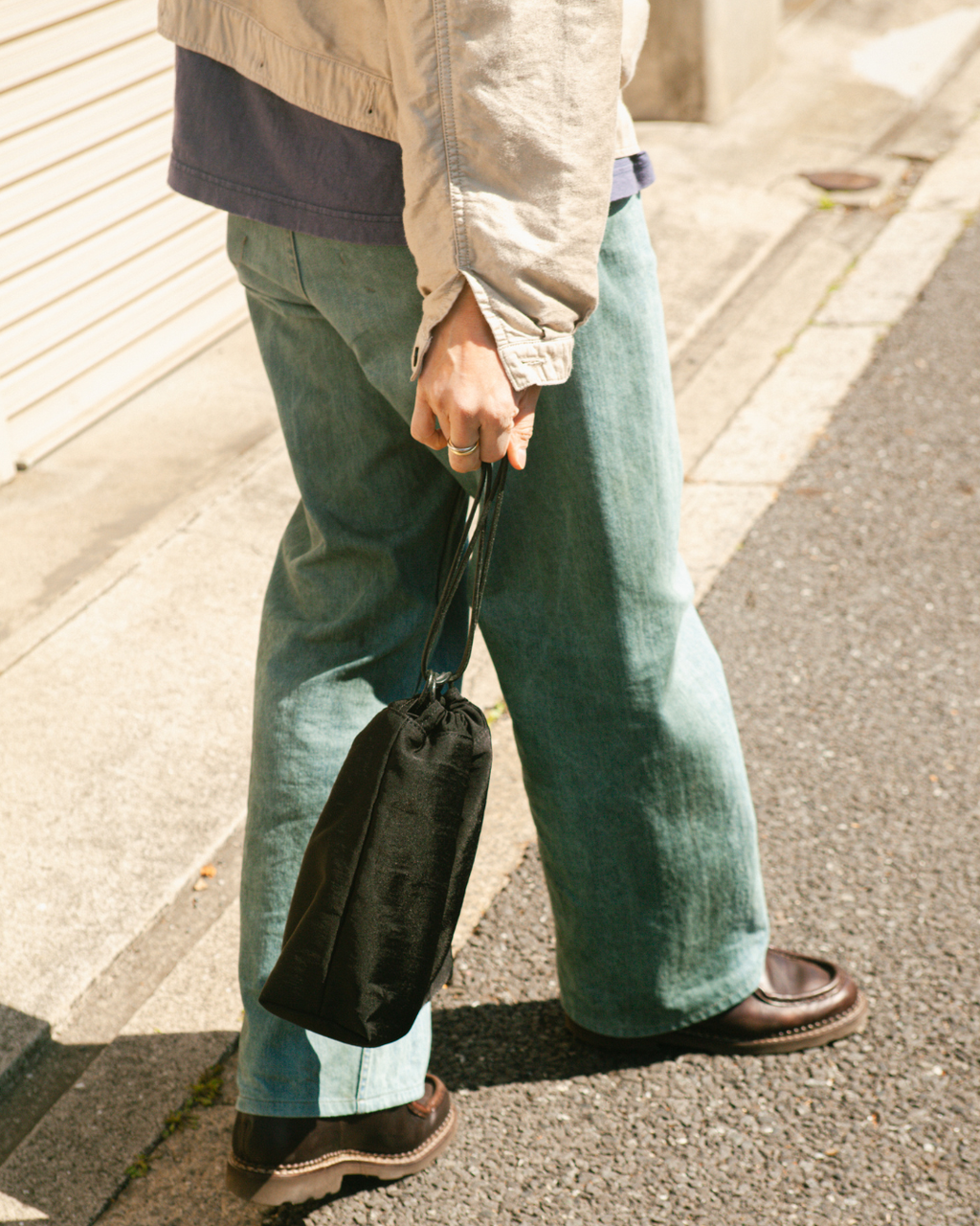 【7月お届け予定】カメラも持ち運べるデイリーバッグ by 安井達郎 × ENCOUNTER MAGAZINE