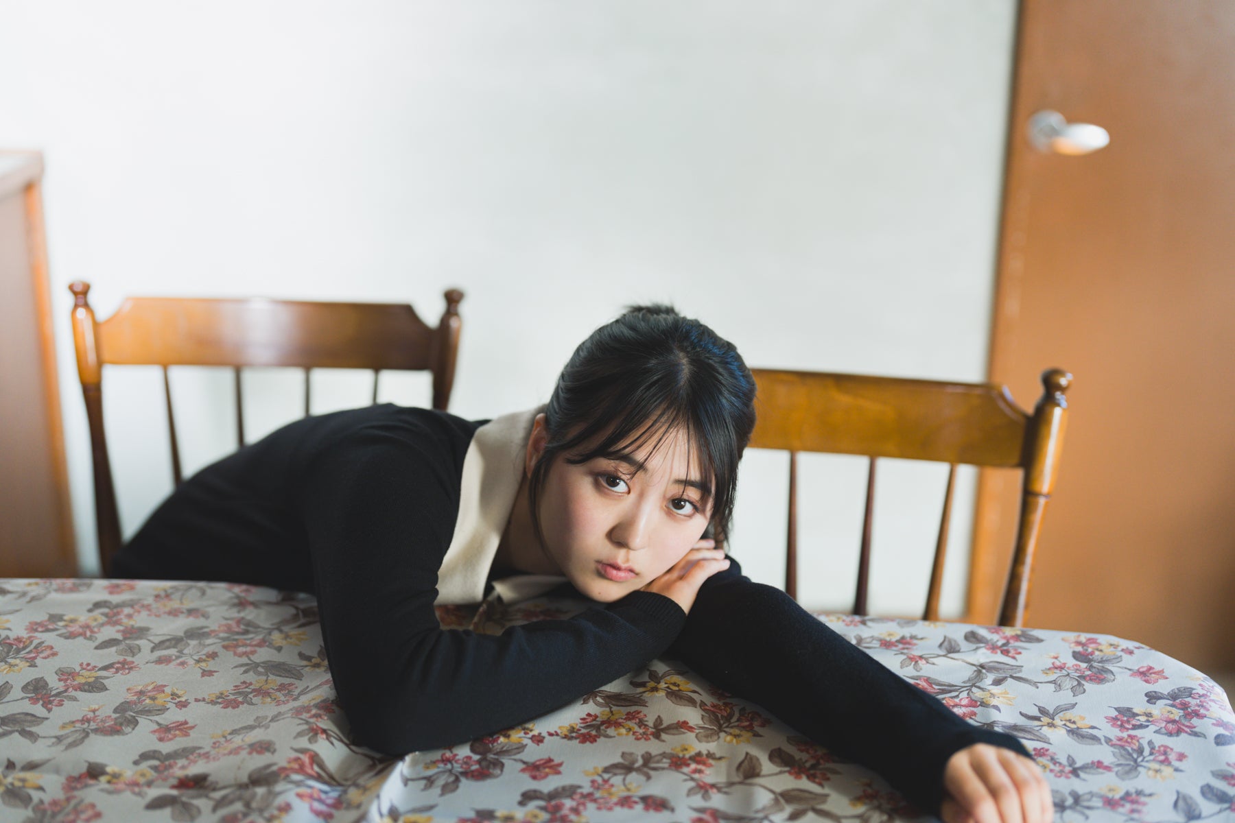 tonari - 福井梨莉華 写真作品01-10（お名前入り直筆サイン付き）