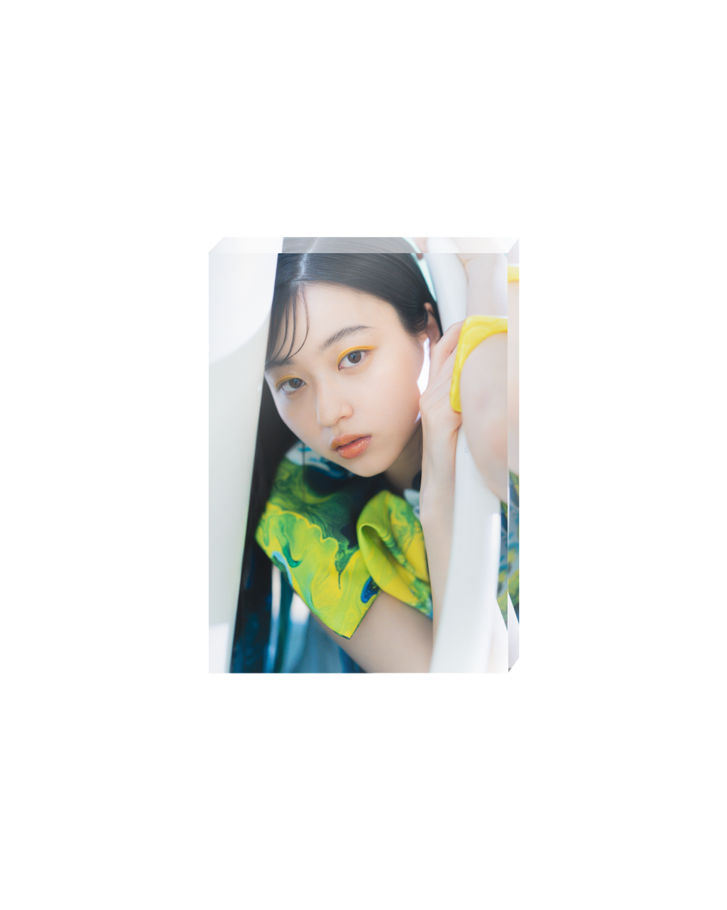 菊池日菜子- 3点セット（Tシャツ・サイン入りポストカード・アクリルフォト）