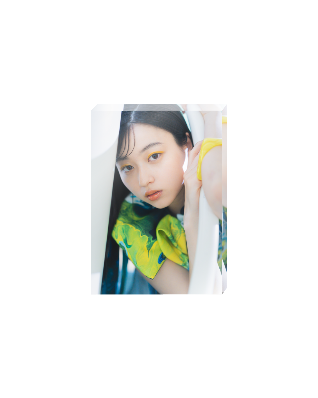 菊池日菜子- 3点セット（Tシャツ・サイン入りポストカード・アクリルフォト）